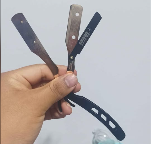 🪒✨ Maquinilla de Afeitar con Cuchilla Desmontable ✨🪒